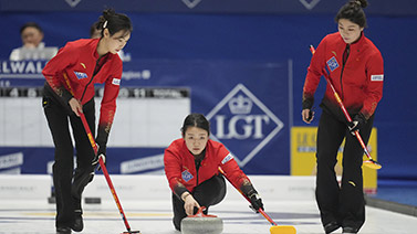 强调的是运 强调的是运